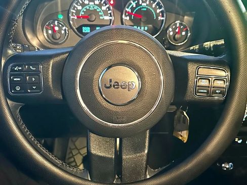 Used 2015 Jeep Wrangler Unlimited Sahara w/ Max Tow Package image 31