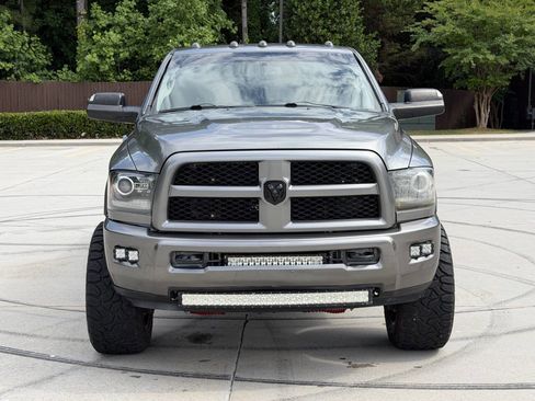 Used 2012 RAM 2500 Laramie AWD/4WD image 2