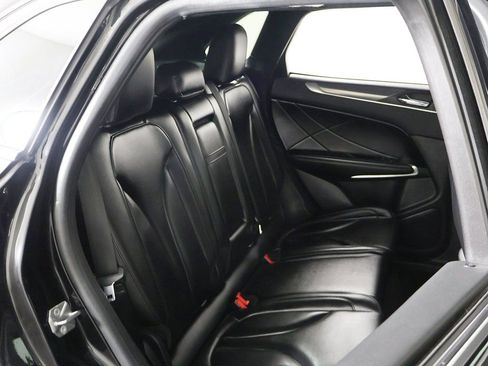 Used 2019 Lincoln MKC Premiere image 24