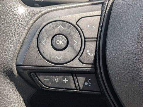 Used 2025 Toyota RAV4 XLE w/ Convenience Package FWD image 32