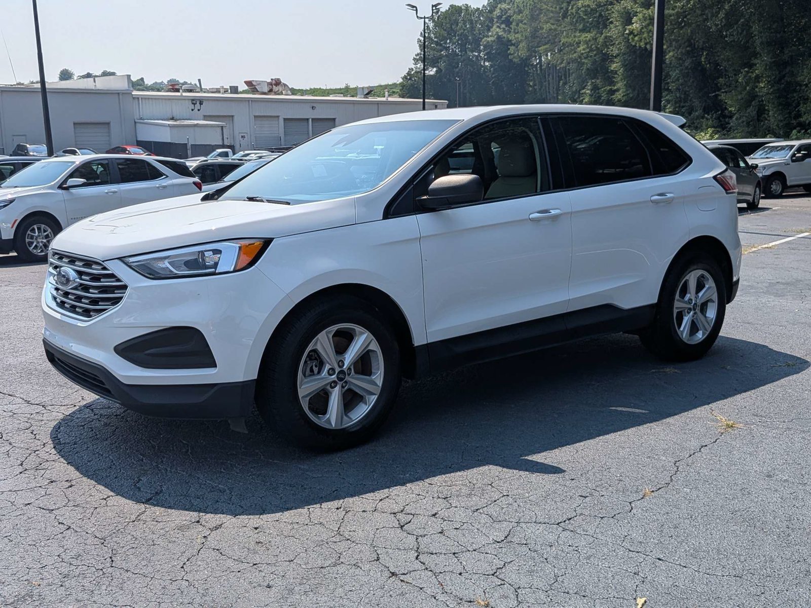 Used 2020 Ford Edge SE AWD/4WD image 7