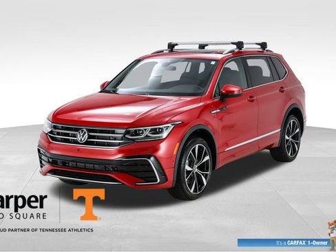 Used 2024 Volkswagen Tiguan SEL R-Line image 1