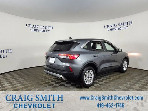 Used 2021 Ford Escape SE image 21