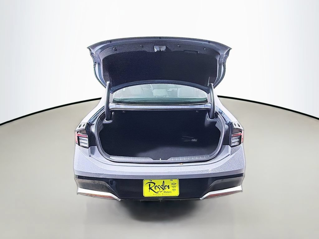 Used 2025 Hyundai Sonata SEL FWD image 21
