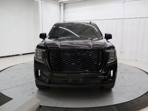 Used 2023 GMC Yukon Denali Ultimate AWD/4WD image 11