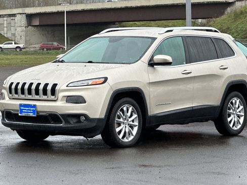 Used 2015 Jeep Cherokee Limited image 7