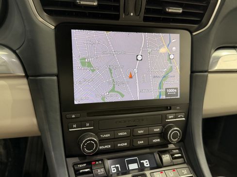 Certified 2017 Porsche 911 Carrera 4S AWD/4WD image 40