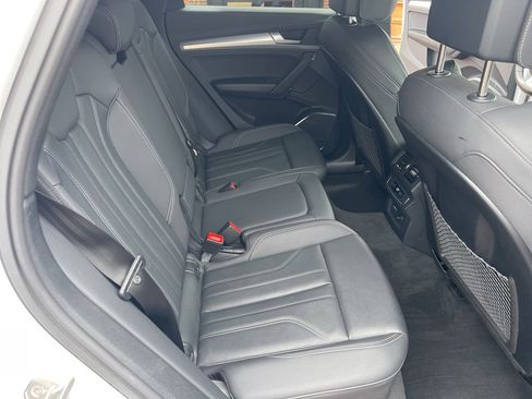 Used 2025 Audi Q5 2.0T Premium image 31