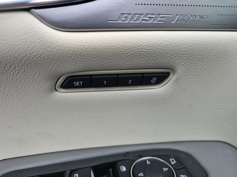 New 2025 Cadillac XT5 Premium Luxury image 32