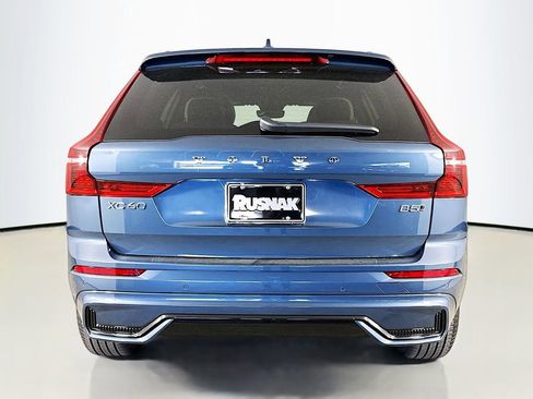 New 2026 Volvo XC60 B5 Core image 6