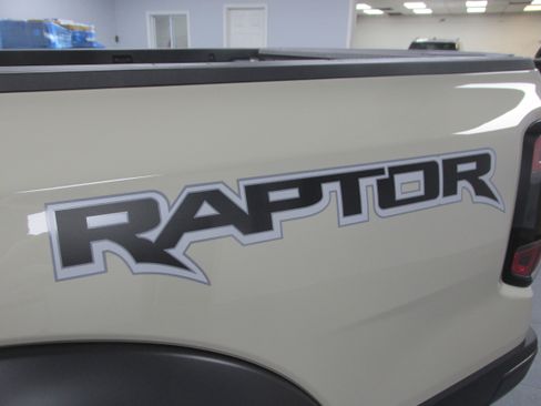 New 2025 Ford Ranger Raptor image 19