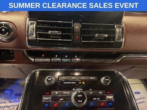 Used 2020 Lincoln Navigator Black Label AWD/4WD image 13