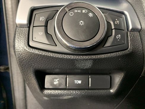 Used 2018 Ford Explorer Sport image 21