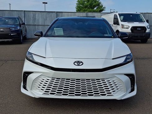 Used 2026 Toyota Camry XSE AWD/4WD image 2
