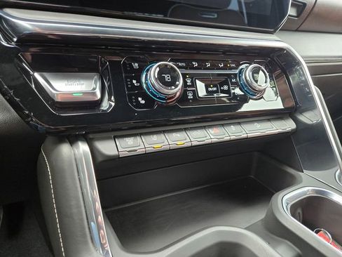 Used 2024 GMC Sierra 2500 Denali Ultimate w/ Max Trailering Package image 20