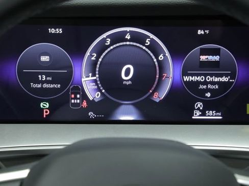 New 2026 Volkswagen Tiguan SE R-Line FWD image 14