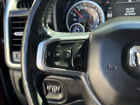 Used 2019 RAM 1500 Laramie RWD image 35