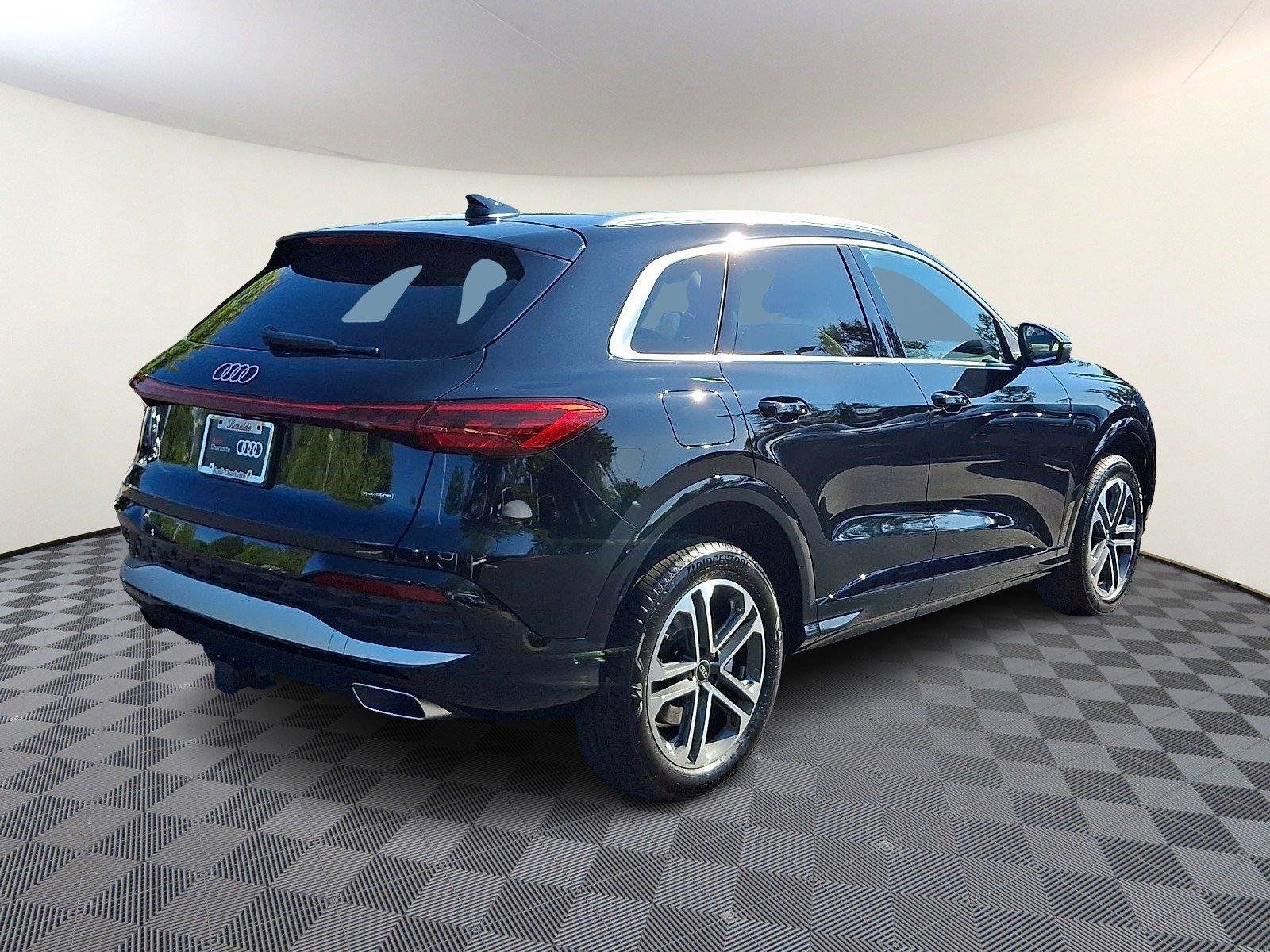 New 2026 Audi Q5 Premium AWD/4WD image 6