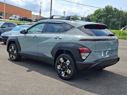 Used 2024 Hyundai Kona SEL AWD/4WD image 4