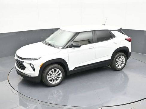 New 2026 Chevrolet TrailBlazer LS w/ LS Convenience Package FWD image 62