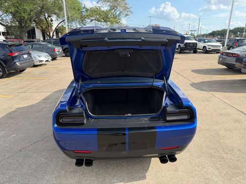 Used 2021 Dodge Challenger GT image 13