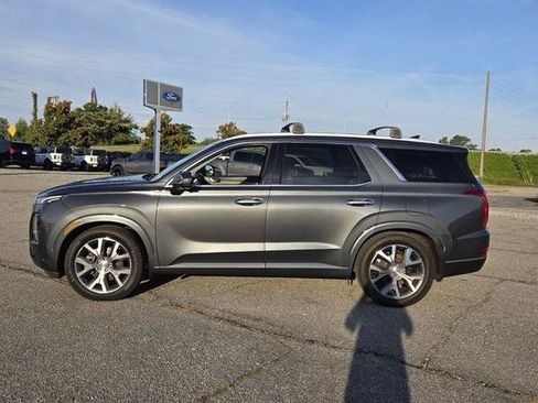 Used 2022 Hyundai Palisade Limited w/ Cargo Package FWD image 4