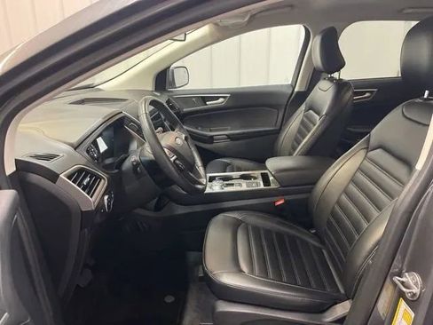 Used 2023 Ford Edge SEL w/ Convenience Package image 10