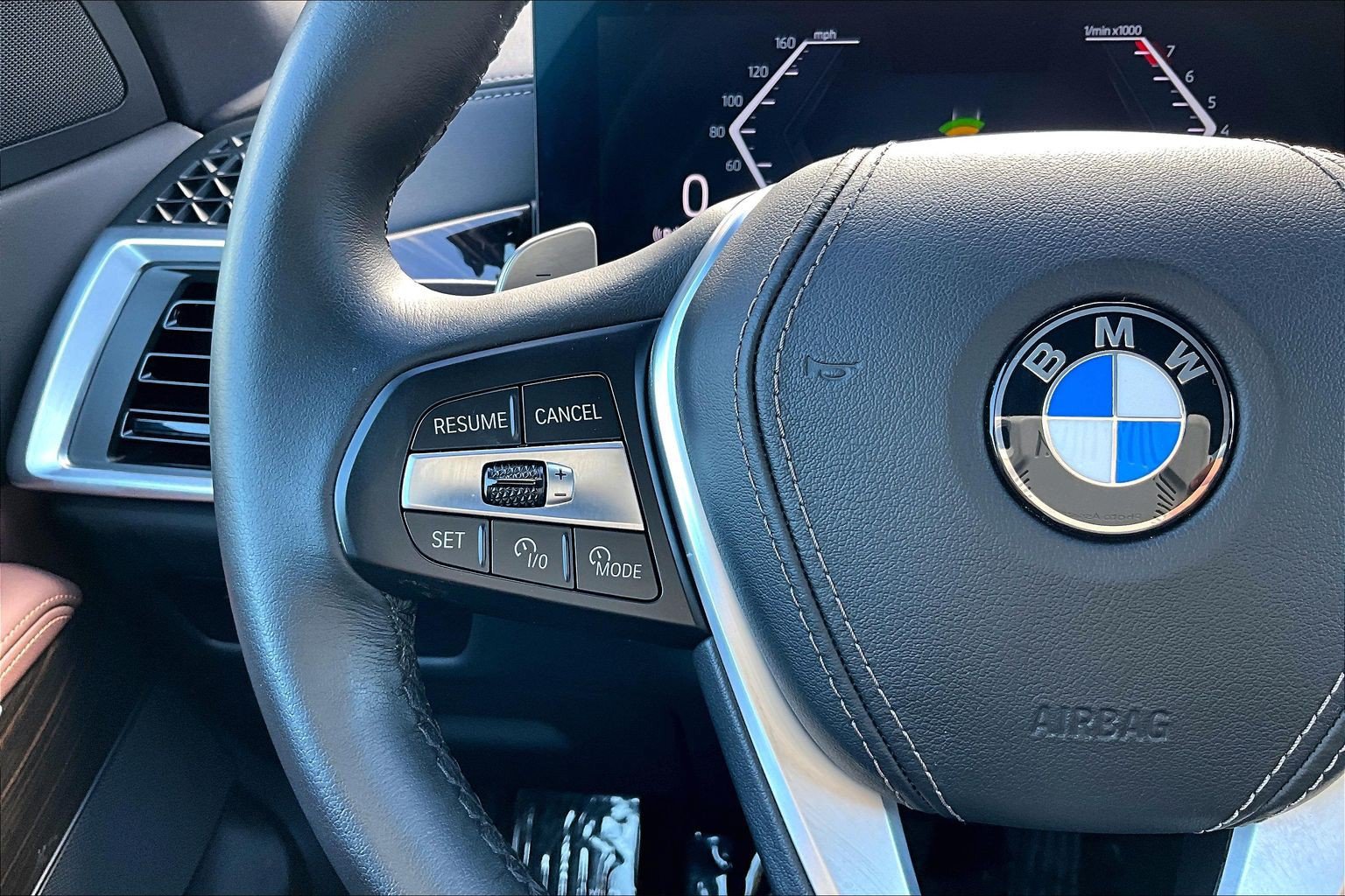 Used 2025 BMW X5 sDrive40i w/ Parking Assistance Package RWD image 18