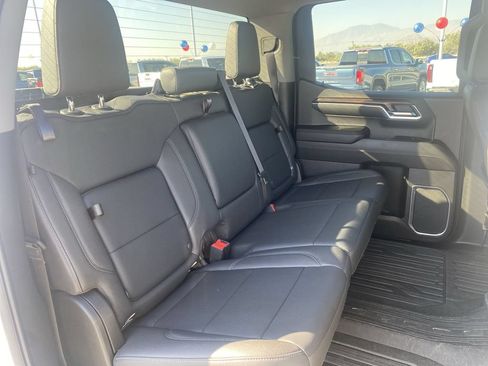 Used 2024 GMC Sierra 1500 SLT AWD/4WD image 27