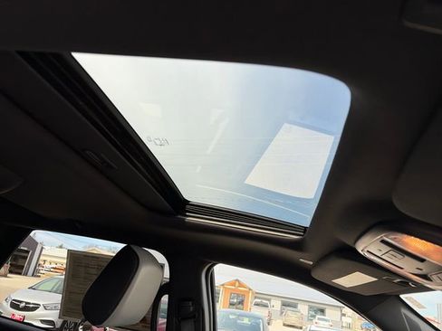 Used 2023 Dodge Durango GT AWD/4WD image 24