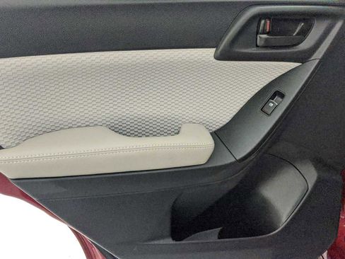 Used 2017 Subaru Forester 2.5i Premium w/ Popular Package #2A image 22