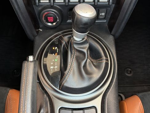 Used 2020 Toyota 86 image 27