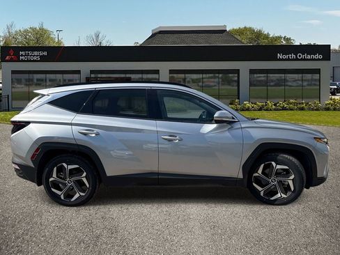 Used 2023 Hyundai Tucson Limited FWD image 6