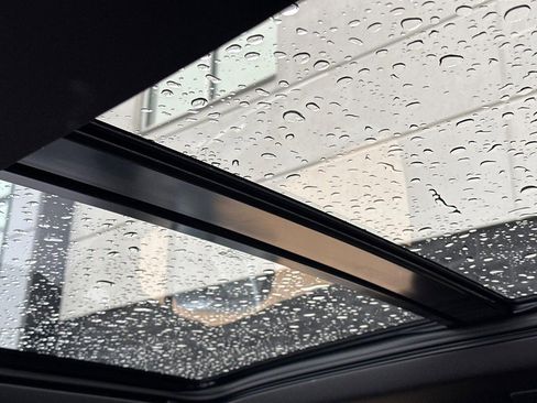 Certified 2024 Cadillac XT6 Premium Luxury image 10