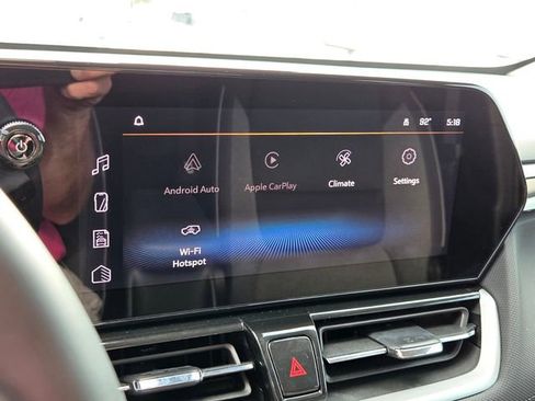 Certified 2025 Chevrolet TrailBlazer LT w/ Convenience Package FWD image 28