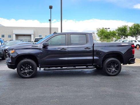 Used 2024 Chevrolet Silverado 1500 Custom Trail Boss w/ Turbomax Blackout Package AWD/4WD image 2