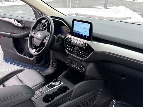Used 2020 Ford Escape SE Sport image 5