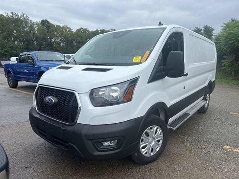 Used 2025 Ford Transit 250 Low Roof w/ Exterior Upgrade Package RWD image 3