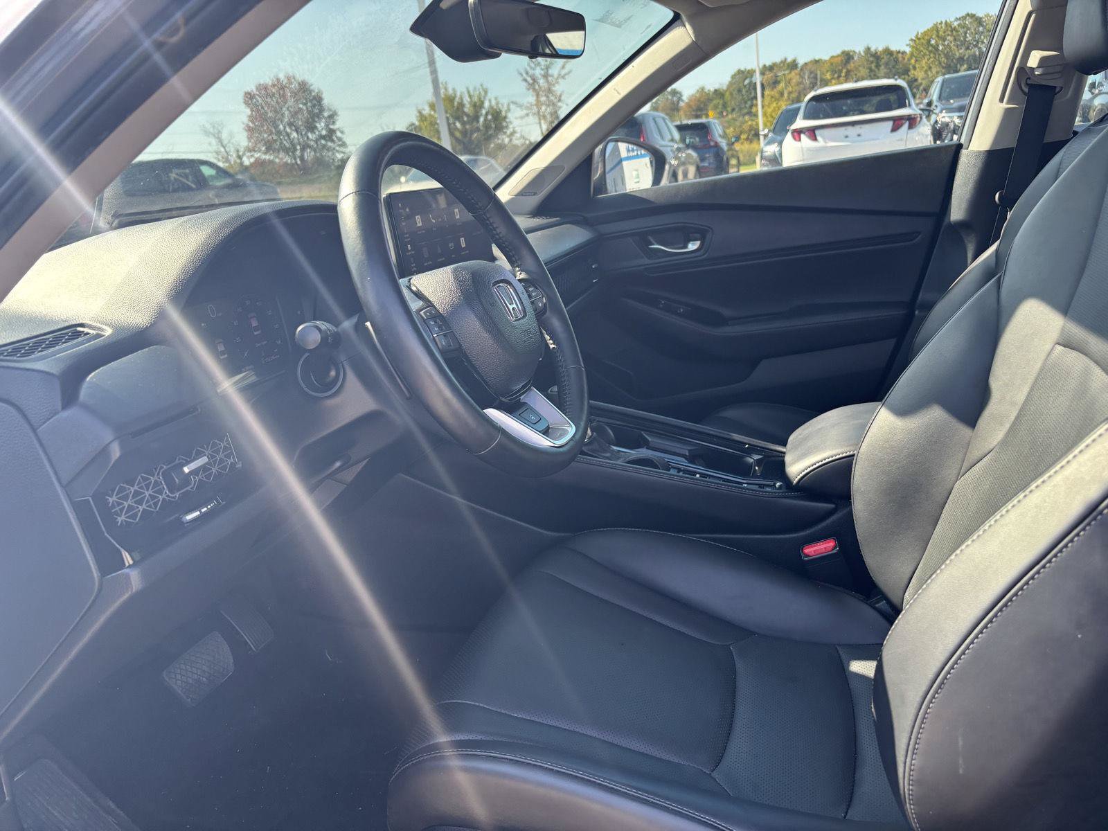 Used 2025 Honda Accord Touring image 16