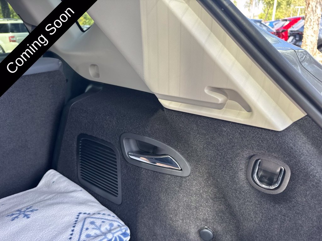 Used 2020 Buick Envision Essence w/ Experience Buick Package FWD image 23