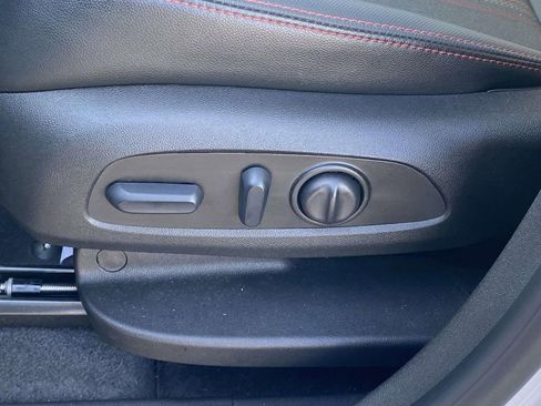 Used 2024 Chevrolet Equinox RS image 15