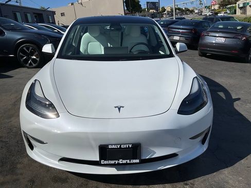 Used 2023 Tesla Model 3 Standard Range image 94