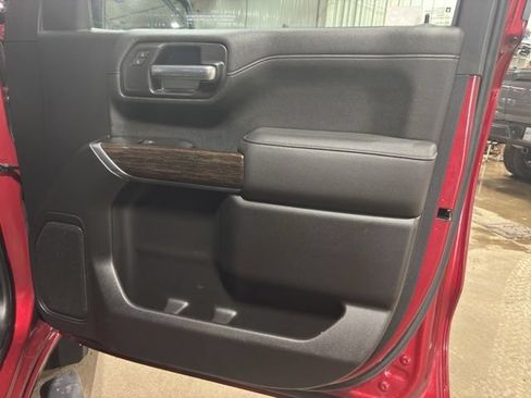 Used 2019 GMC Sierra 1500 SLE w/ Driver Alert Package I AWD/4WD image 23