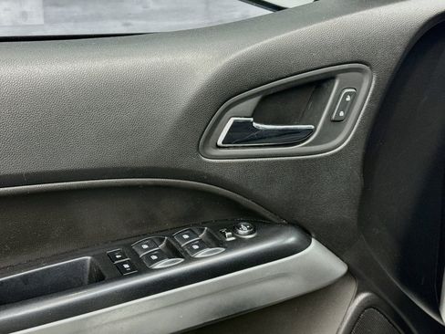 Used 2021 Chevrolet Colorado LT RWD image 15