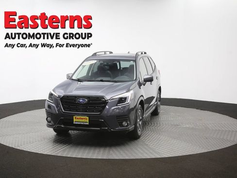 Used 2023 Subaru Forester Premium AWD/4WD image 56