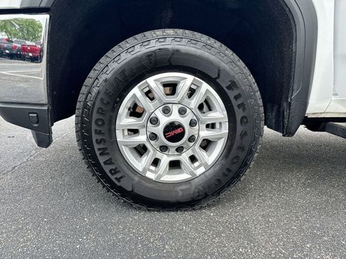 Used 2021 GMC Sierra 2500 4x4 Crew Cab w/ Gooseneck/5TH Wheel Package image 26