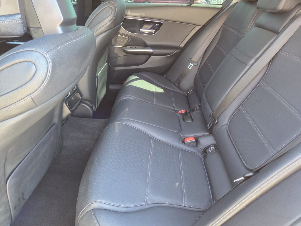 Used 2022 Mercedes-Benz C 300 Sedan image 22
