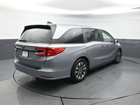Used 2024 Honda Odyssey EX-L image 6