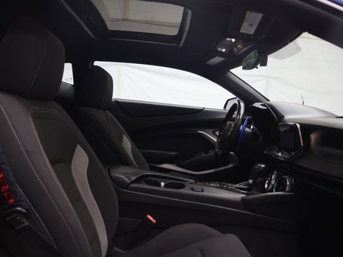 Used 2019 Chevrolet Camaro SS image 10