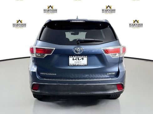 Used 2014 Toyota Highlander Limited Platinum FWD image 6